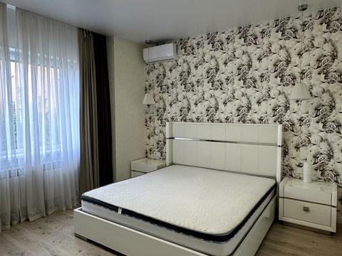 будинок за адресою Абрикосова вул.