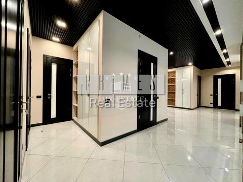 комерційна за адресою Івана Франка вул., 11