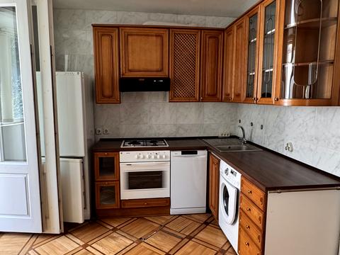 квартира за адресою Крутогірний, 9