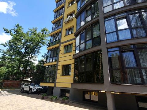 комерційна за адресою Київська вул., 73