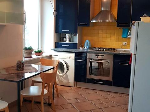 квартира по адресу Романа Кармена ул., 8