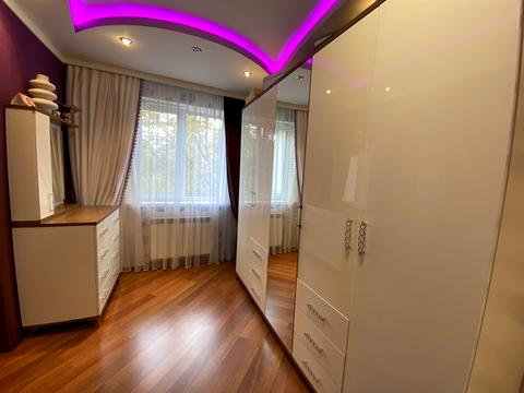 квартира за адресою Миколи Василенка вул., 12