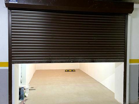 комерційна за адресою Бельведерська вул., 12-20