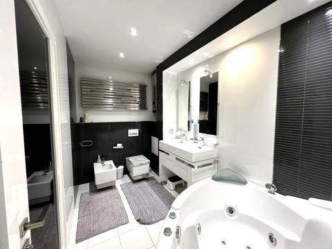 квартира за адресою Юлії Здановської вул. (Ломоносова), 52/3