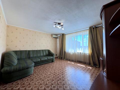 квартира за адресою Калинова вул., 79