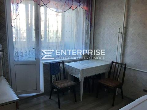 квартира за адресою Академіка Глушкова просп., 26