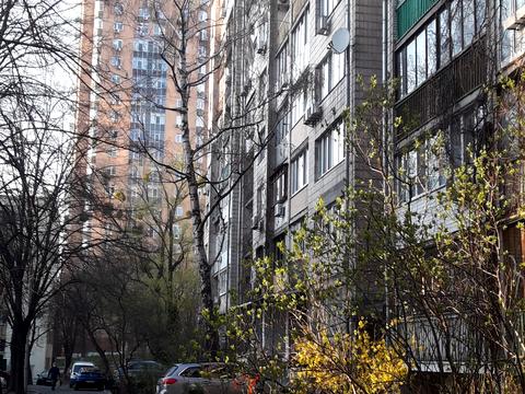 квартира за адресою Барбюса Анри, 22/26