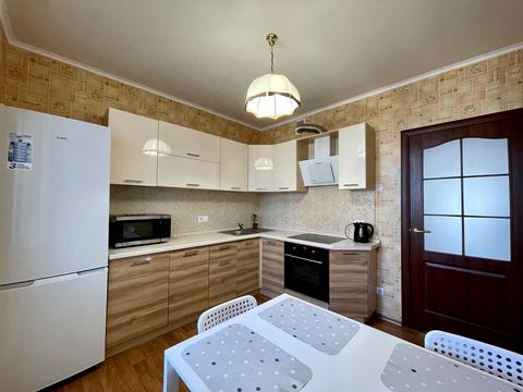 квартира по адресу Софии Русовой ул., 3