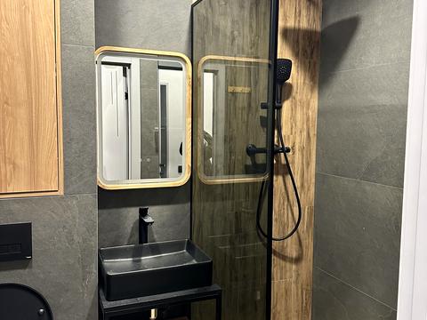 квартира за адресою Велика Васильківська вул. (Червоноармійська), 112