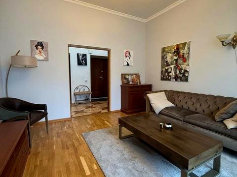 квартира за адресою Київ, Лютеранська вул., 4