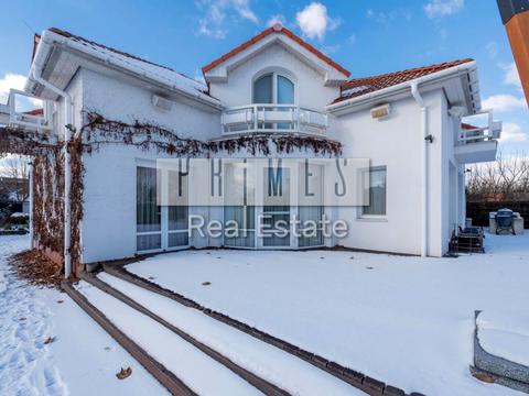 будинок за адресою Вишеньки