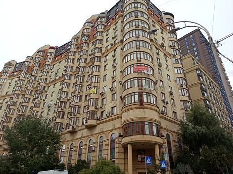 квартира за адресою Золотоустівська, 50