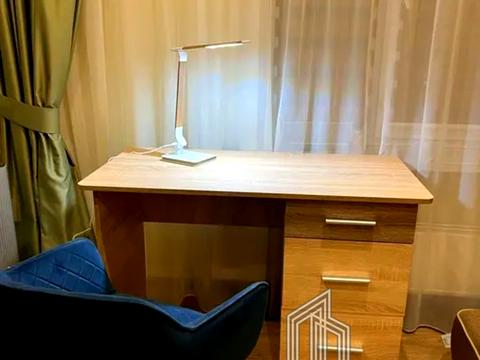 квартира за адресою Ревуцького вул., 7-А