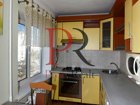 квартира за адресою Ореста Левицького вул. (Академіка Курчатова), 18