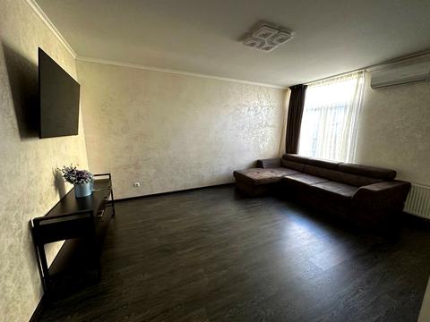 квартира за адресою Регенераторна вул., 4/10