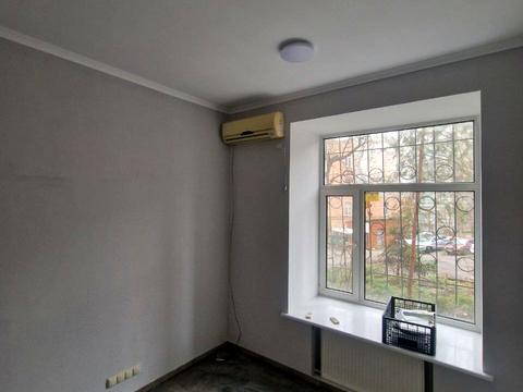 коммерческая по адресу Трёхсвятительская ул., 13