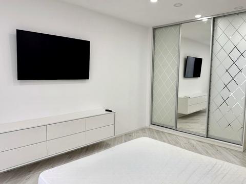 квартира за адресою Панаса Мирного вул., 1