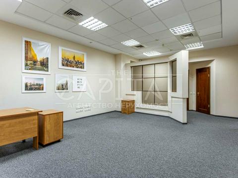 комерційна за адресою Старонаводницька вул., 13