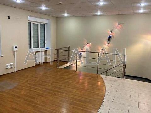 комерційна за адресою Білоруська вул., 5