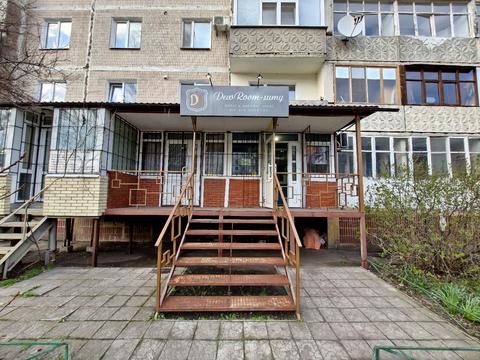 комерційна за адресою Збройних Сил України вул. (Інтернаціоналістів), 25