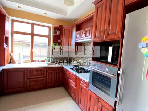 будинок за адресою Ярослава Мудрого вул.