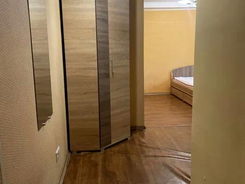 квартира по адресу Голосеевский просп. (40-летия Октября), 25