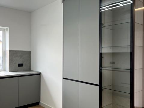 будинок за адресою Дмитра Яворницького вул.