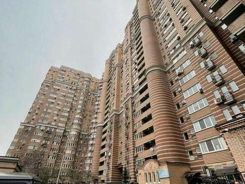 квартира по адресу Голосеевская ул., 13
