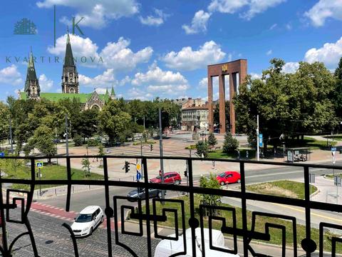 квартира за адресою Бандеры Степана, 80
