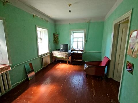 будинок за адресою В'ячеслава Чорновола вул. (Матросова)