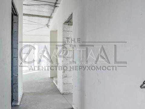 дом по адресу Небесной Сотни ул. (Паризької Комуни)