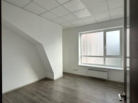 комерційна за адресою Глибочицька вул., 17-Д