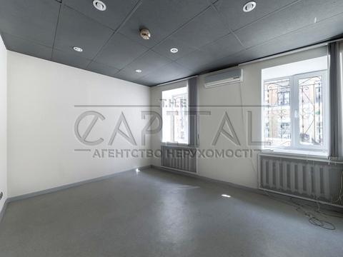 коммерческая по адресу Ярославов Вал ул., 30/18