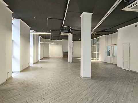 комерційна за адресою Проскурівського підпілля вул., 61