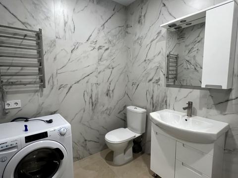 квартира по адресу Співдружності ул., 7