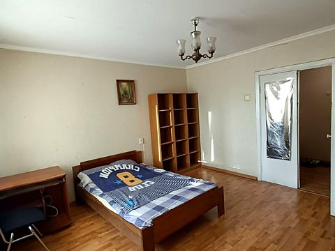 комната по адресу Олейника Степана ул., 8