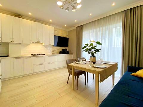 дом по адресу провулок Сонячний