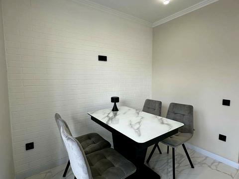 квартира по адресу Комарова, 31