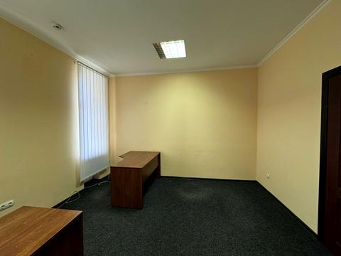 коммерческая по адресу Стрыйская ул., 11