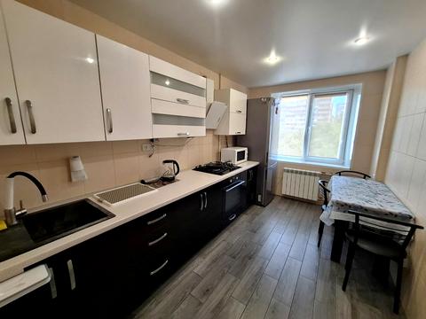 квартира за адресою житловий масив Тополя-2 вул., 10