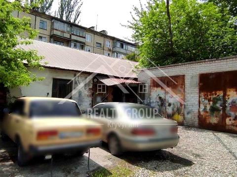 коммерческая по адресу Степана Тильгы ул. (Революційна), 34д