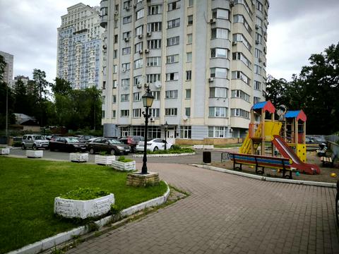 квартира за адресою Верховинна вул., 37