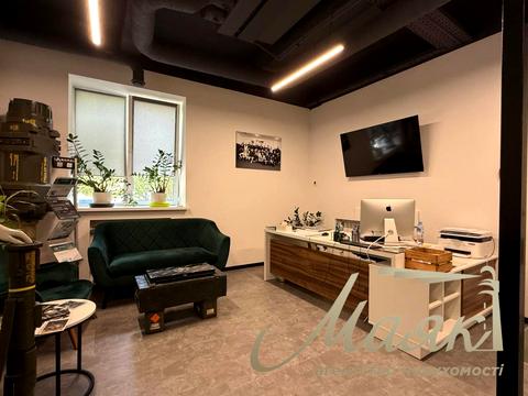 комерційна за адресою Сім'ї Прахових вул. (Гайдара), 58/10