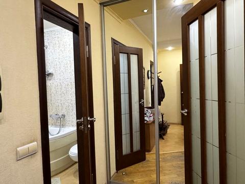 квартира по адресу Верховинная ул., 37