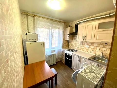 квартира за адресою Богдана Хмельницького просп. (Героїв Сталінграда), 12