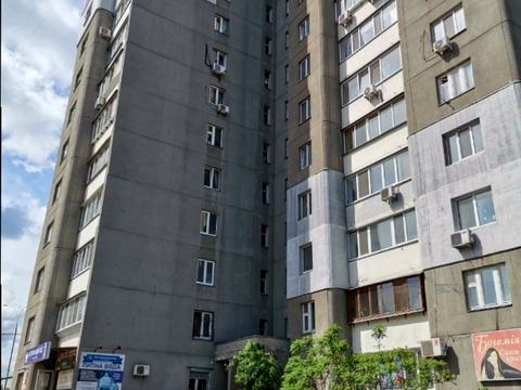 квартира за адресою Богатирська вул., 6/1