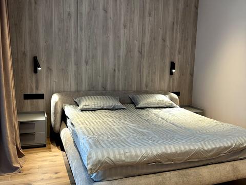 квартира за адресою Раїси Окіпної вул., 18