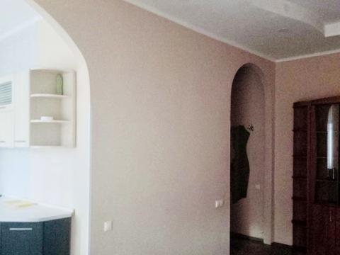 квартира за адресою Лаврська вул. (Січневого Повстання), 6