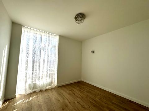 квартира за адресою Італійський бульв., 3