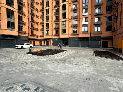 квартира за адресою Євгена Чикаленка вул. (Аржанова), 1